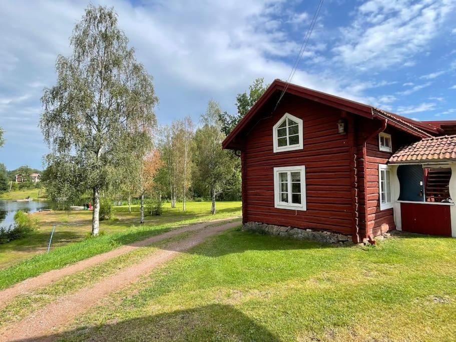 Dalastuga med egen badplats Leksand Exteriör bild