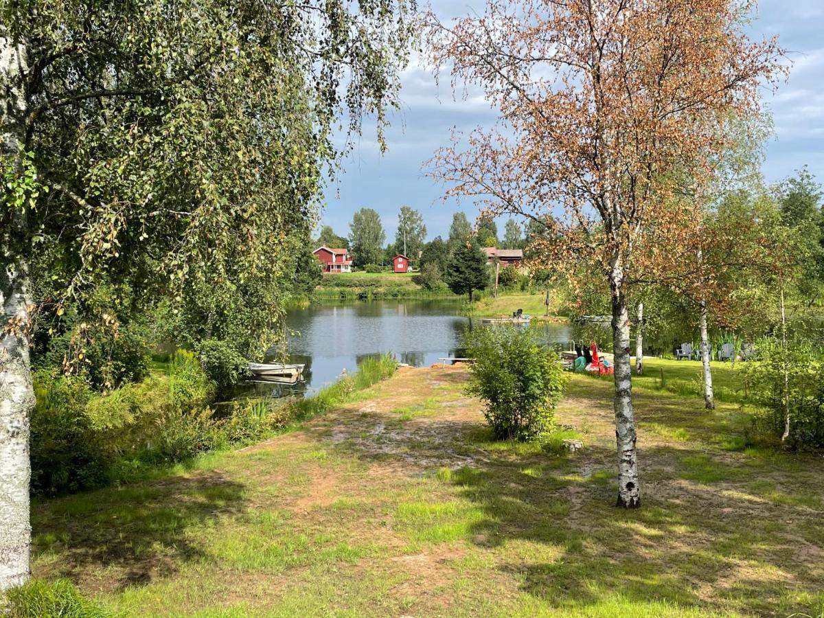 Dalastuga med egen badplats Leksand Exteriör bild